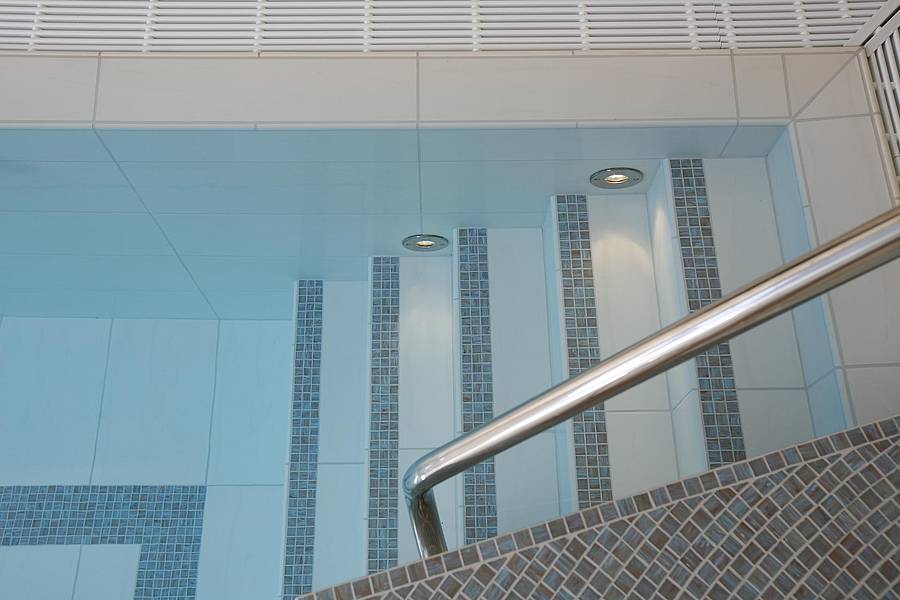 NRW indoor pool 2nd floor - Steuler Pool Linings