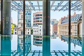 London Pan Pacific Hotel - Steuler Pool Linings