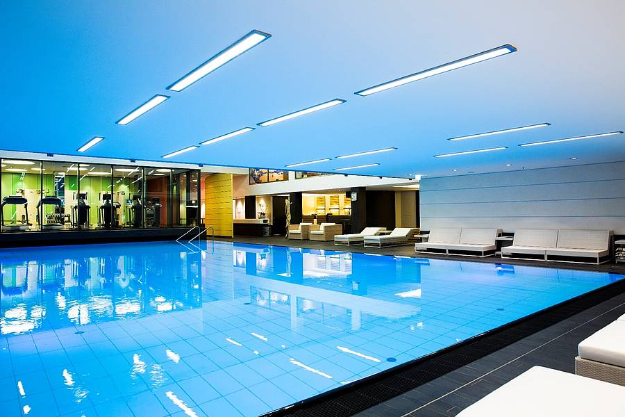 Berlin Pullmann Hotel Schweizerhof - Steuler Pool Linings