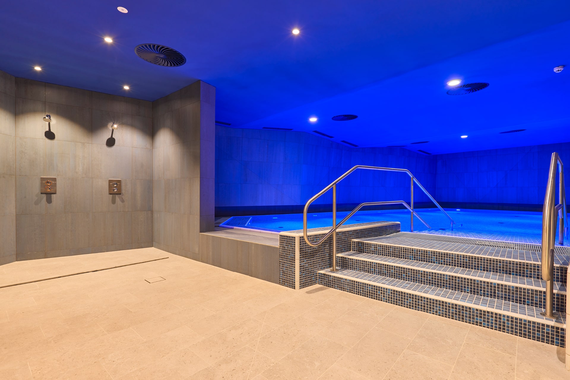 Ischgl Silvretta Therma - Steuler Pool Linings